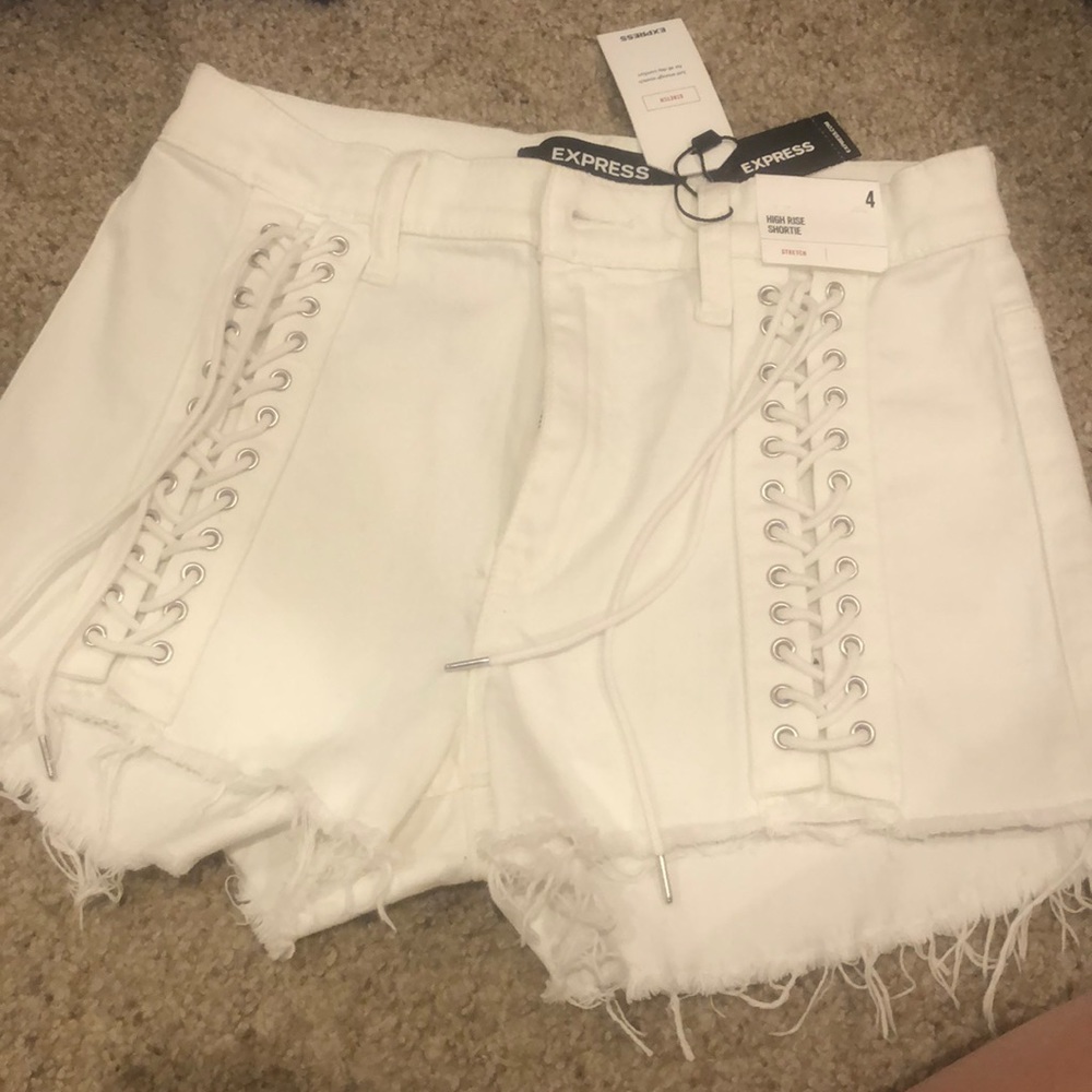 White lace up jean shorts